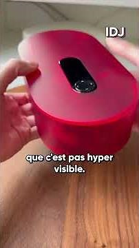 The Freebox Ultra Red Limited Edition serves as a Christmas garland #shorts