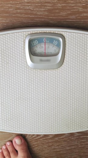 Take weight off your mind. Get into glucose tracking with Lingo. Learn healthy habits to support your goals. Start for $49. The Lingo Glucose System is for users 18 years and older not on insulin. It is NOT intended for diagnosis of diseases, including diabetes. Individual responses may vary. © 2025 Abbott. All rights reserved. The biosensor shape and appearance, Lingo, and related brand marks are marks and/or designs of the Abbott group of companies in various territories. Other marks are the p