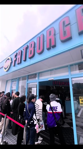 #FATBURGER OKINAWA #FATBURGER #FATバーガー #沖縄グルメ #沖縄県嘉手納 #嘉手納水釜 #国道58号線 #沖縄観光 #肉好き #ハンバーガー