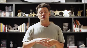 69K views · 865 reactions | 7 Easter eggs à trouver dans mon show sur Netflix, des cadeaux de dingue pour les 3 premiers qui trouvent! | Kev Adams | Facebook