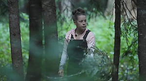 Watch Extracted Season 1 Episode 1 - Survive the Night