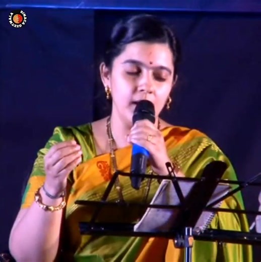 Tum Na Jane Kis Jahan Mein Kho Gaye | Lata Mangeshkar | Vibhavari Apte Joshi | Hum Log Atul Shah | Binaca Geetmala1 #fblifestyle #newrelease #love #song #viral #post #music #video All credit goes to rightful owners none of the clip belongs to this page. | Binaca Geetmala1