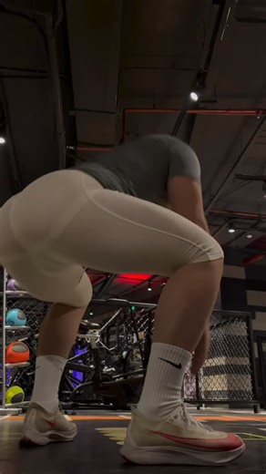 ANL Models on Instagram: "Gym time 😍 @cainefittx"