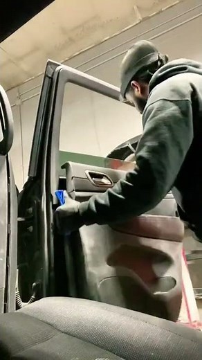 Jeep door panel removal