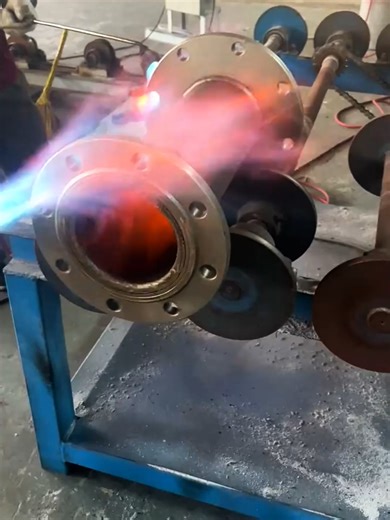 Understanding the Rotational Lining Process in Steel Pipes