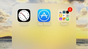 How to create nested folders and completely hide apps in iOS 8