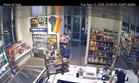 Full video: Armed robbery at Royal Blue Grocery at 4th and Nueces