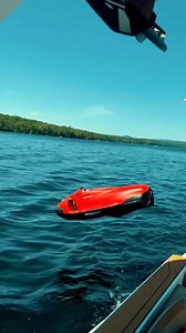 625K views · 4.3K reactions | Drop it like it’s hot summer on the lake  Explore the depths with SEABOB while boating around. F5 SR model goes up to 14 mph and up to 130 ft deep  Many thanks IPS Surf and Water Sports | Seabob America | Facebook