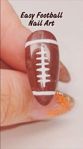 Easy Football Nail Art 🏈 #nailart #football