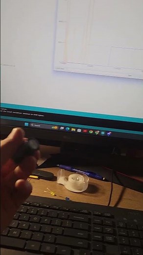 Testing a Homemade Tin Foil Capacitor — Real Capacitance Results 📊⚙️ #1bit_tech #capacitor