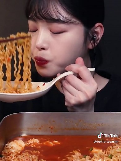 #boki #boki_asmr #eatwithboki #mukbangboki #eating #eatingshow #food #foodlover #fyp #foryou