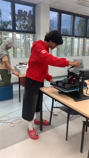 📘 Game Manual 0, la plus grande ressource communautaire en FTC, est maintenant disponible en français! ⚜️🇫🇷🤖 Nous avons travaillé fort pour rendre cette ressource accessible à toute la communauté FIRST francophone. ➡️ Partagez-la avec votre équipe et le reste de la communauté! 💬 Si vous trouvez une erreur ou souhaitez laisser un commentaire, remplissez simplement le formulaire dans notre bio. Votre feedback nous aide à améliorer la traduction. 1 #FIRSTGlobal #TeamCanada #STEM #Robotique #Fi