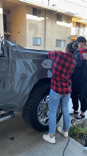 Stunning F250 Super Duty Wrap Transformations