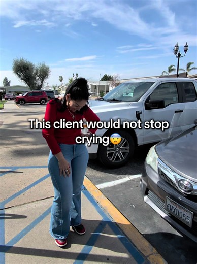 Minute Challenge: Awkward Reactions in Detail