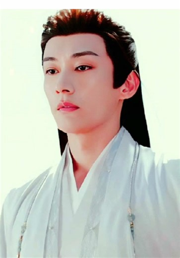 Throwback: Liu Xueyi as Yuan Zhong in series A Moment But Forever.🤨 #刘学义 #liuxueyi 🍠💙🐇
