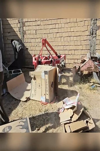 Nomadic man collecting all scrap around his house to sell to a businessman 🧺💰 #ScrapCollector #HardWorkingMan #nomadiclife #nomad #nomadic #fypシ #reelfb #life #adventure #followers #enjoy #fblifestyle | Nomads TV