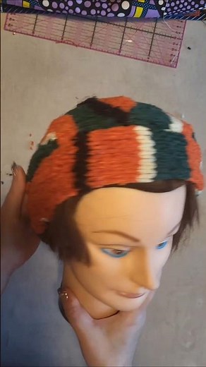 Easy Sewing: Transform a Sweater into a Stylish Beret!
