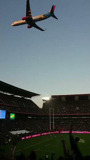 Airplane Flying Over Stadium!!! (55000 Spectators @ Emirates Airline Park, South Africa)