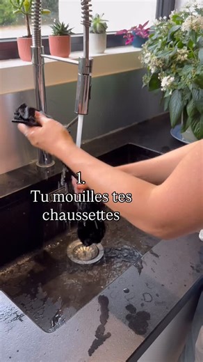 606 reactions · 29 shares | Tu connais la galère des jambes lourdes...