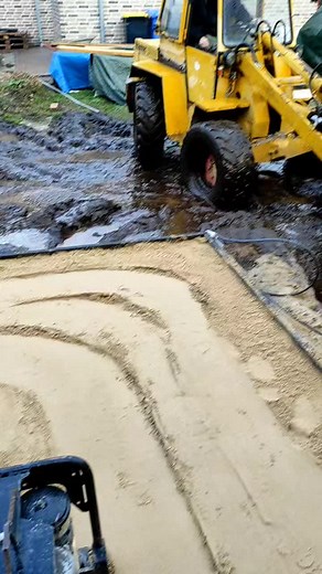 How to Inflate Swimming Armbands! 🦩