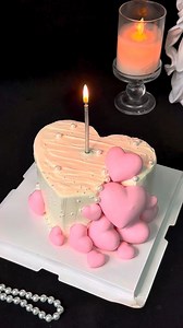 43K views · 48 reactions | The hearts made with this soft silicone mold are full and three-dimensional, and they are especially beautiful when decorated with Valentine's Day cakes! Learn baking with me Popular cake recommendations Cake decoration Cake tutorials Couple cake styles recommended | Cake Make Tips | Facebook