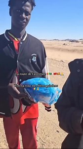 Sur la longue route vers le Niger, Habib fait une rencontre touchante au milieu du désertDes hommes marchent depuis des jours, portés par l'espoir d'un avenir meilleur.Dans cet instant simple, Habib partage un peu d'eau, un peu de chaleur humaine, et beaucoup d'émotionCes rencontres rappellent que chaque geste de solidarité, aussi petit soit-il, peut redonner courage et dignité.Continuez à suivre cette aventure #fypシ #fypシ゚ #foryouシ #Guinee #foryou #fypシ゚viralシ #viralvideoシ #Desert #milano | Wor