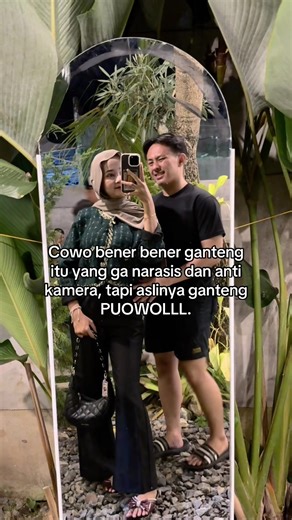 Ciri-Ciri Pria Ganteng yang Anti Kamera