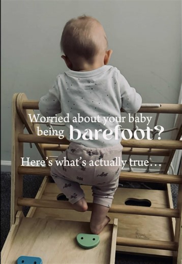 People panic when babies are barefoot — “Put socks on!” “They’ll get sick!” But barefoot time actually supports development. Baby feet are full of nerves. Feeling the ground helps balance, body awareness, and confident movement. And no — being barefoot doesn’t cause illness. Viruses do. #barefootbaby #babydevelopment #babymilestone #newparents #mommylife