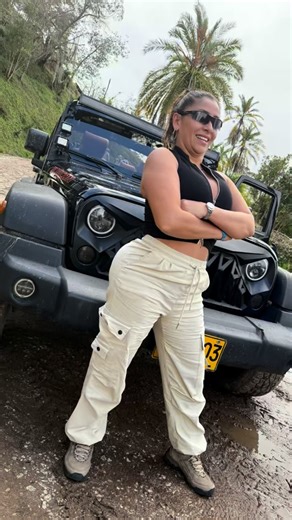 ☀️Vive Guatapé de una manera diferente y extrema🔥 Con @guatape.travel vas a poder descubrir Guatapé y Piedra del Peñol de una manera única en alianza con @lamanueladventure vas a poder conocer las ruinas de una de las fincas más iconicas de Colombia 🇨🇴 y tener una experiencia en: Cuatrimotos, Buggies, Jeep, Jet Ski, Cabalgatas, Paintball, helicóptero y toda la historia de la finca la Manuela. ¡Y tu que esperas para vivir esta experiencia! | Donde Juancho Dice