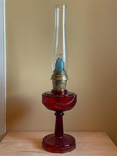 Original Aladdin Model B-77 Ruby Tall Lincoln Drape (1941) Kerosene Lamp – Complete Lamp - Etsy Canada
