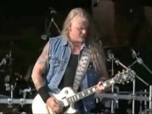 Iced Earth - Ten Thousand Strong (Live Graspop 2008)