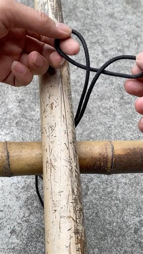 Smart wooden lock tips - no nails. #Viral #Shorts #LifeHack #diy #simple,