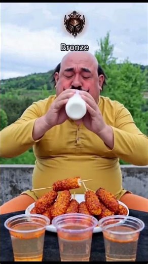 Bronze vs. King: The Ultimate Spicy Food Challenge! Which level are you? 🌶️👑