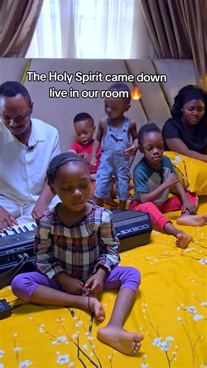 Experience the Holy Spirit During Worship