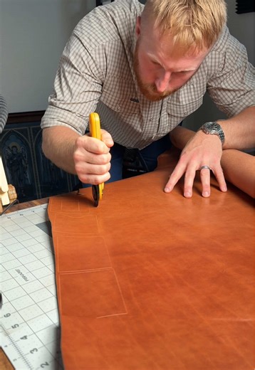 Making A Leather Card Holder with ID Window