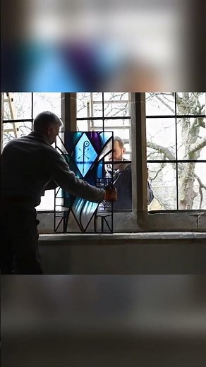 How Stained Glass Windows Are Still Made Like 800 Years Ago!