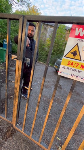 Caught by security sneaking into abandoned mansions supposedly I’m not professional haha 🤣 | Exploring with Jake