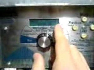 How to Set Aqua Conserve Irrigation timer; Setting Days video 4/5