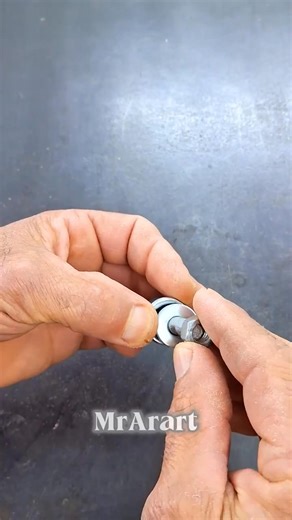 8.1K views · 13 reactions | When you lack the appropriate tools, here are some DIY tips and tricks. #guideandtips #quicktips #lifehacks #howto #easyhacks #protips #tipsandtricks | Tips & Tricks | Facebook