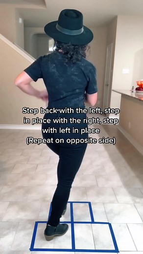 Reply to @profebunny Here is a basic I’ve reviewed but from a back view ♥️🖤✨ Outfit Inspo🤩: @estefisaavy #cumbia #parati #cumbiabasics #fyp #foryou