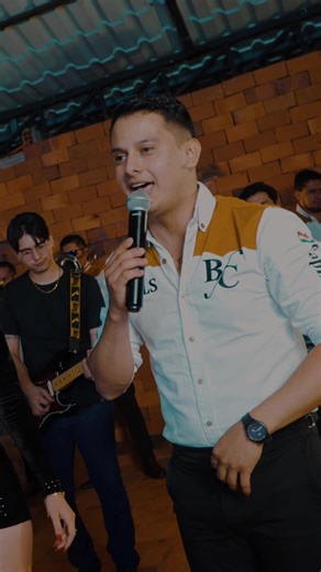 Y No Te Supe Hacer Feliz - Banda Capiibary