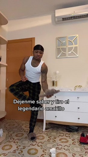 Videos de Danny Santana (@gherroreacciona) con “we love you tecca - ☻︎”