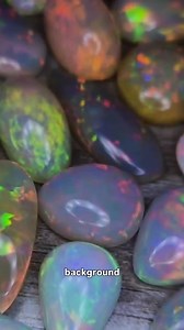 ✨ Opal Mondays EP: 2 | Opal Origins & Identification ✨ Where an opal comes from tells a powerful story. In today’s episode, I break down opal origins and show you how to identify opals from different regions by their structure, play-of-color, and formation clues. Understanding origin isn’t just about geography—it’s about knowing what makes each opal unique, rare, and valuable. 💎 Australian 💎 Ethiopian 💎 And more… If you love learning the why behind the beauty, this series is for you. 👇 Leave