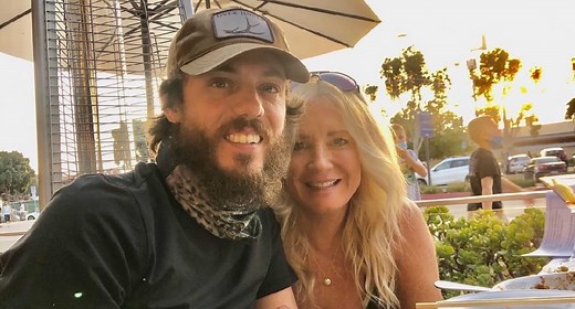 Meet Country Music Star Chris Janson’s Wife, Kelly Lynn [Pictures Videos]