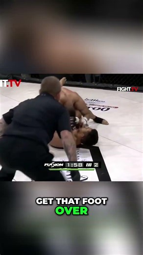 💥 MMA Arm Bar Escape: Fighters Battle for Dominance on the Ground!