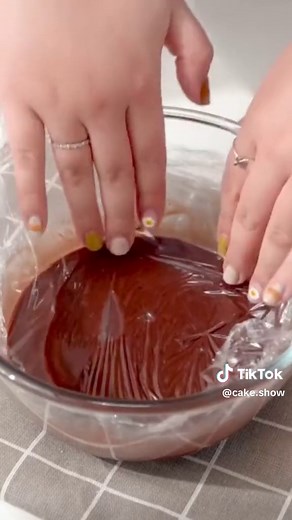 cake.show (@cake.show)’s videos with Dusk Till Dawn - 颜妹