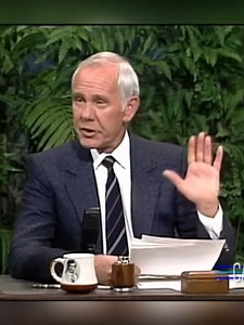 129K views · 2.3K reactions | Hilarious Phrases You'll Never Hear Tonight Show 1989 Tonight Johnny Carson | Funny Talk Show 70s 80s | Facebook
