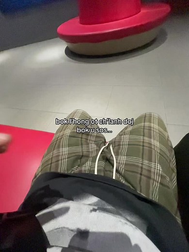 Modern Room Tour with Futuristic Design Elements