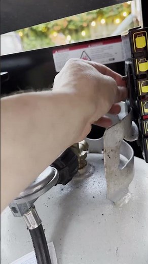 How to Install Weber Propane Tank