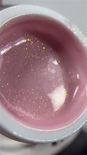 Tutorial: nail extension with Acrygel